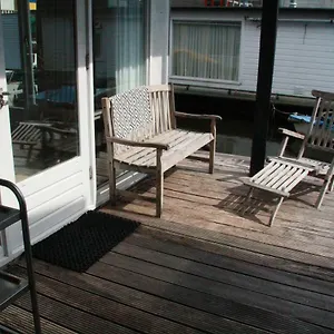 Houseboat Sooki Couette-café Amsterdam